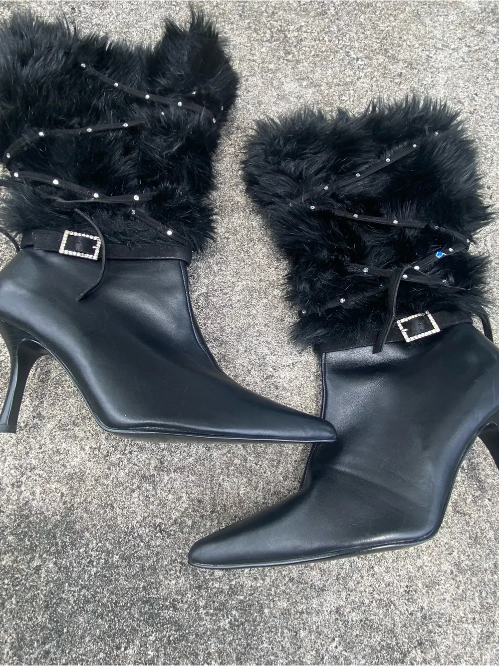 Y2K Black Leather & Fur Rhinestone Stiletto Boots Size 10 - Picture 2 of 8